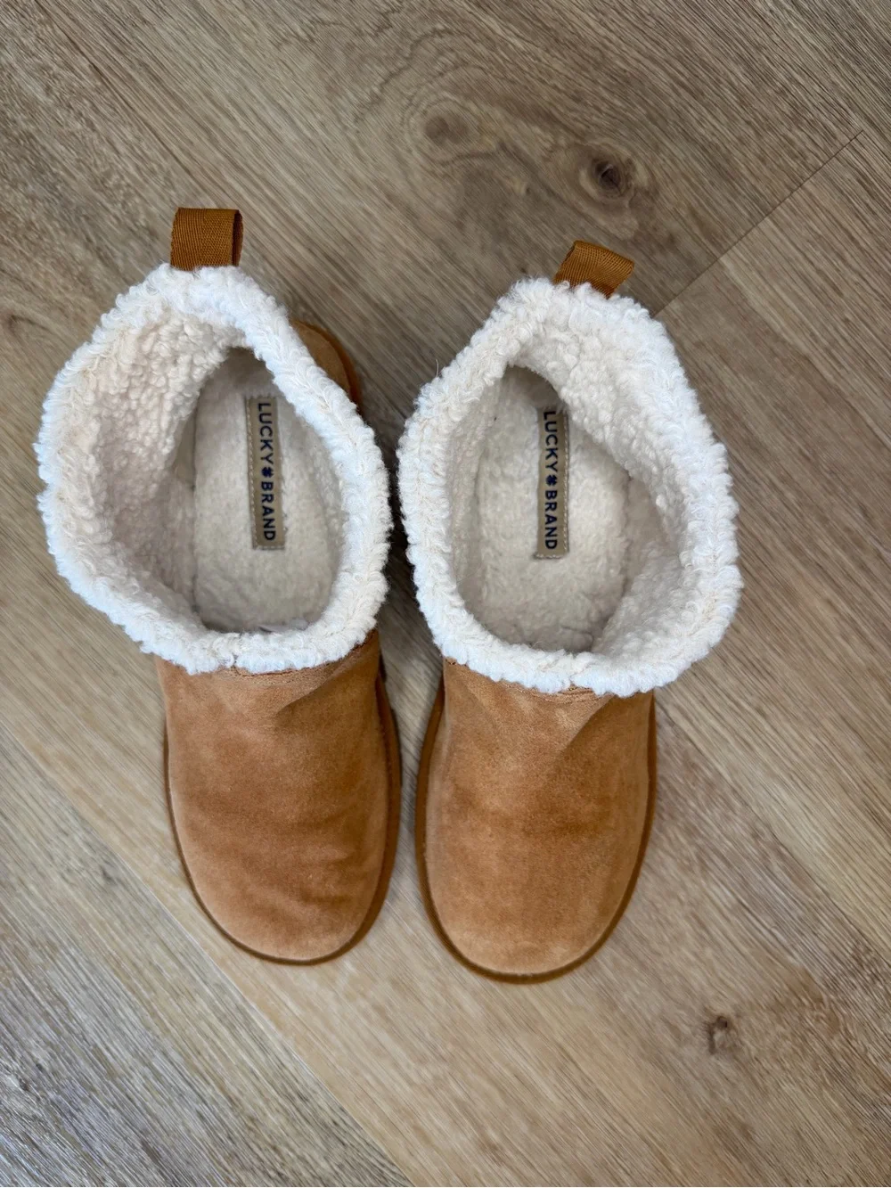 Lucky Brand Suede Sherpa lined ankle boots woman’s size 8 tan light brown